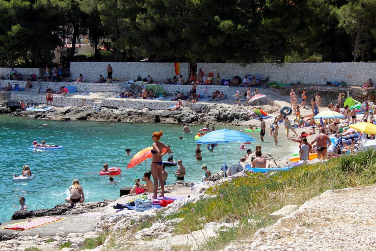 Apartments By The Sea Rastici, Ciovo - 2104 Trogir Zewnętrze zdjęcie