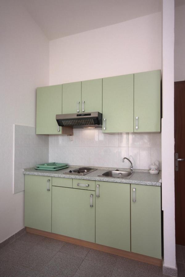 Apartments By The Sea Rastici, Ciovo - 2104 Trogir Zewnętrze zdjęcie