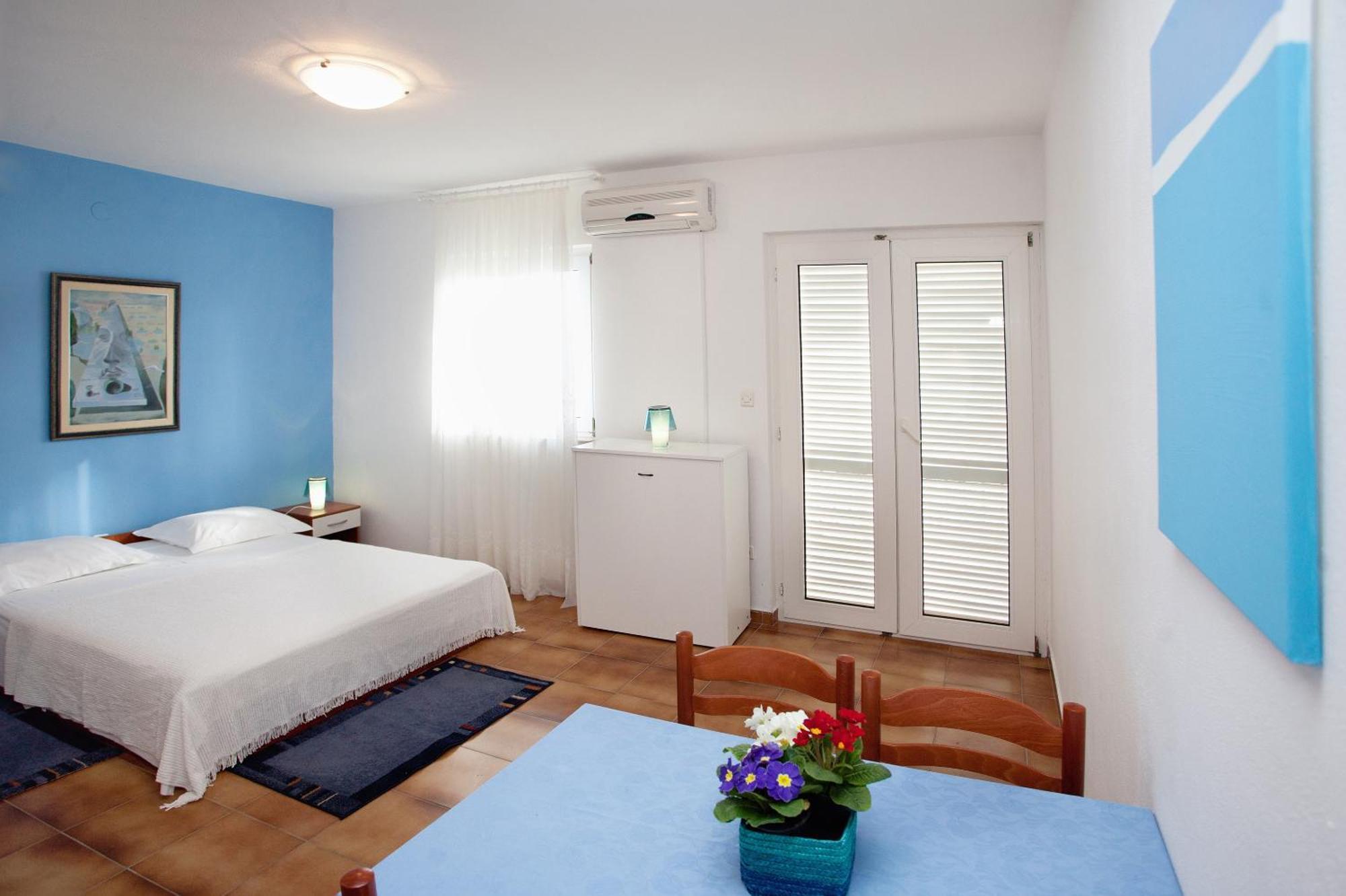 Apartments By The Sea Rastici, Ciovo - 2104 Trogir Pokój zdjęcie