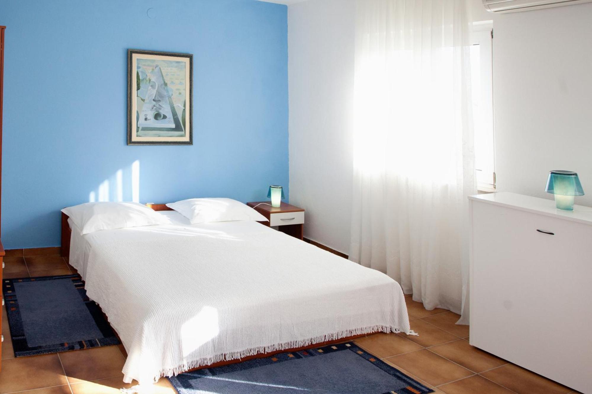 Apartments By The Sea Rastici, Ciovo - 2104 Trogir Pokój zdjęcie